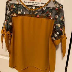 Embroidered Lace High Low Blouse